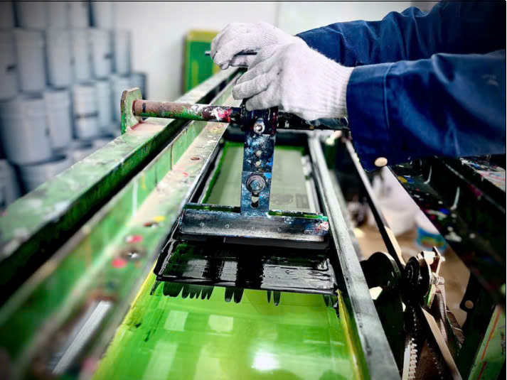 gia công in trên nhựa