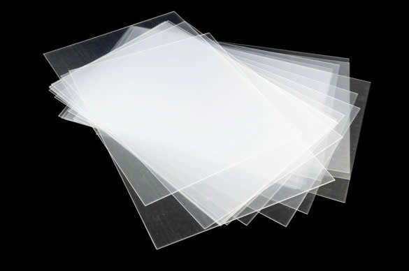 in trên nhựa trong suốt